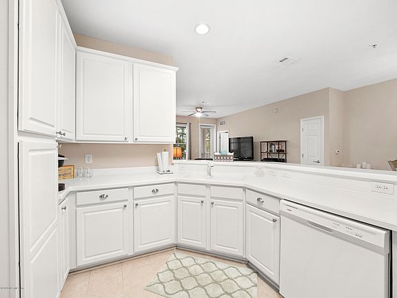 4th image of 13364 Beach Blvd Unit 1017