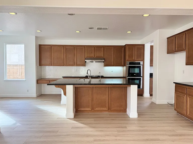 6855 Edinburgh Rd — Photo 17