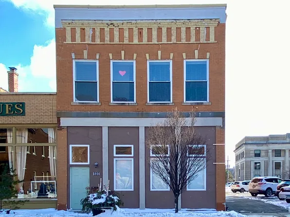 213 E Front St APT 2, Bloomington, IL 61701