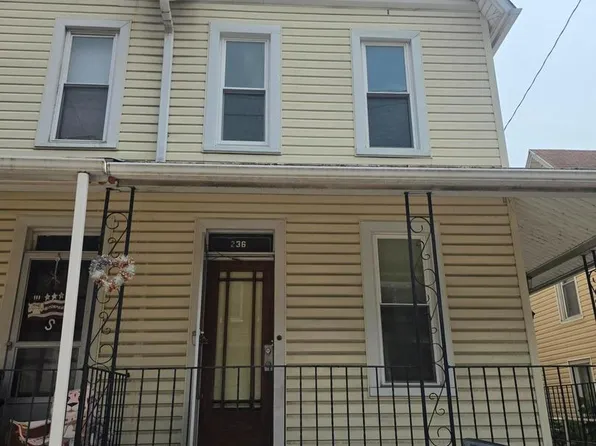 236 Pine St, Steelton, PA 17113
