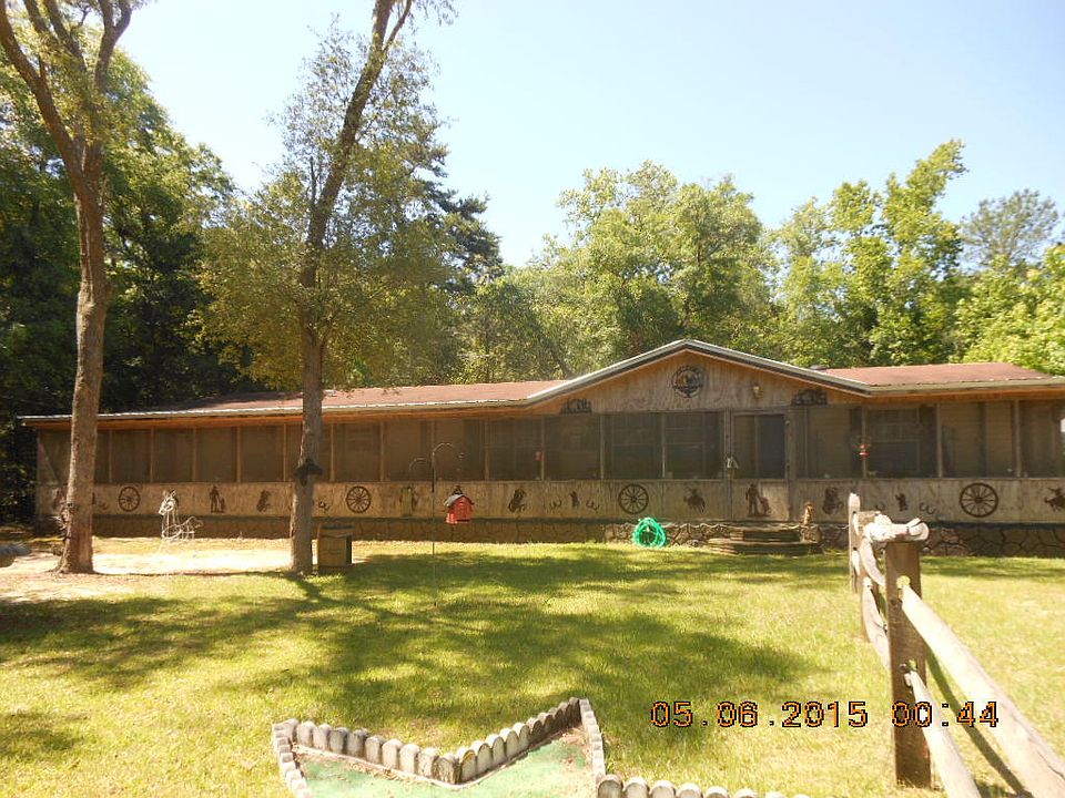 2nd image of 1566B Government St