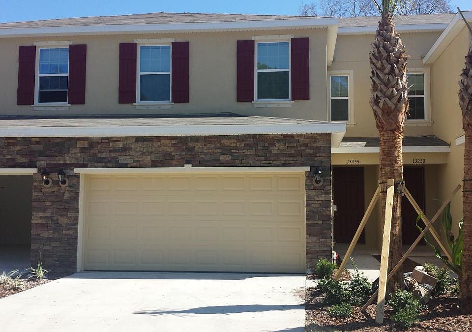 Front/2 Car Garage