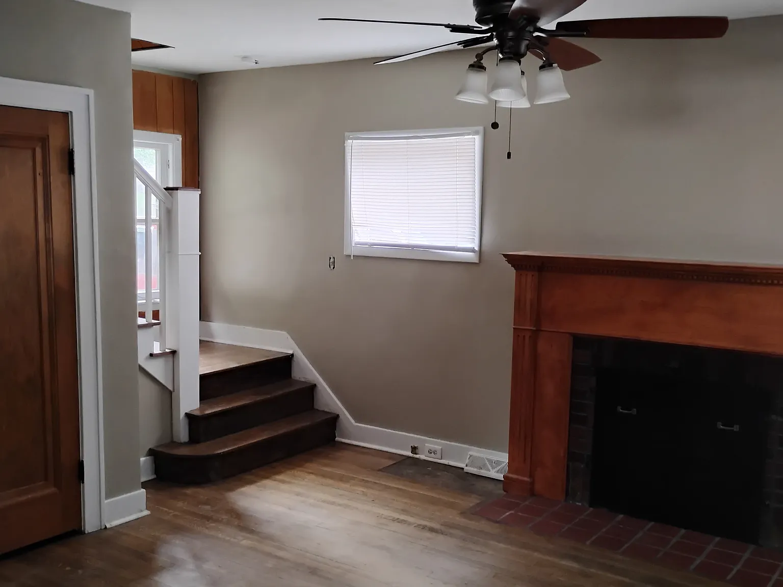 3 bed, 1500 sqft, $2,150 — Photo 2