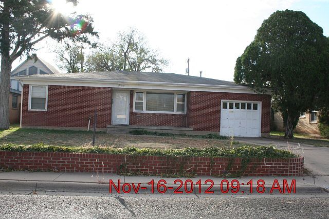 1st image of 1607 W 35th Ave