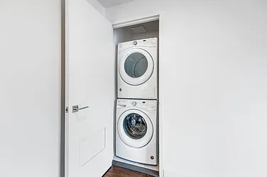 Rented by Nest Seekers International