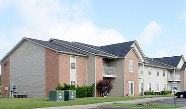 Emerson Place Apartments — Photo 3