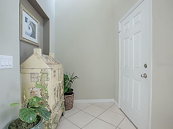 4th image of 23702 Companero Dr