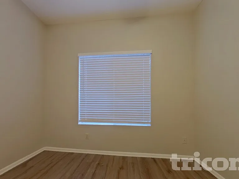 11619 W Cyprus Dr — Photo 9