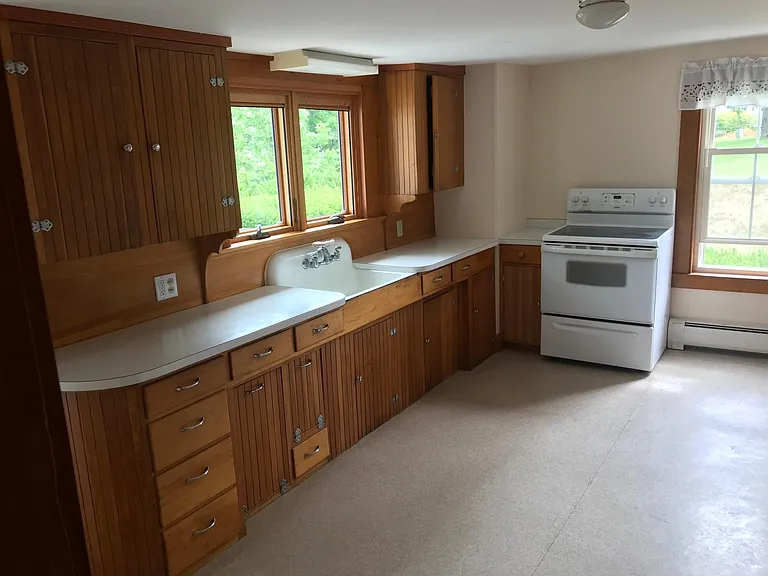1 Angel Ave — Photo 7