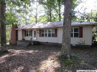 218 City Park Dr SE, Arab, AL 35016