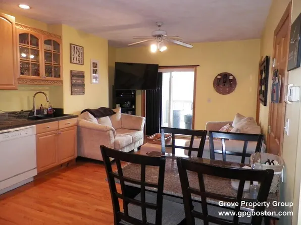70 O St #2, Boston, MA 02127
