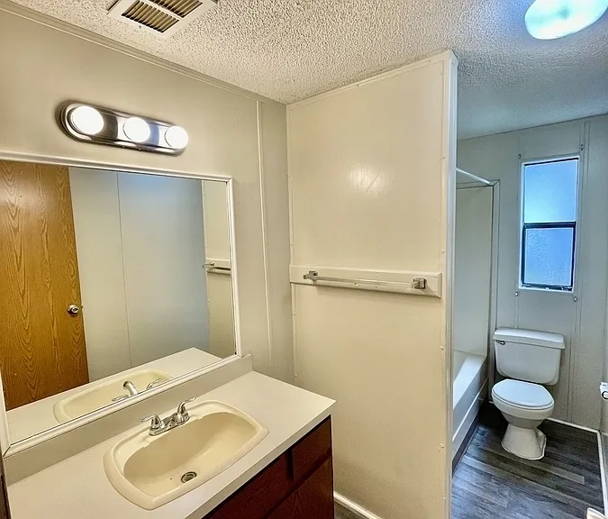 232 Stockton St — Photo 18