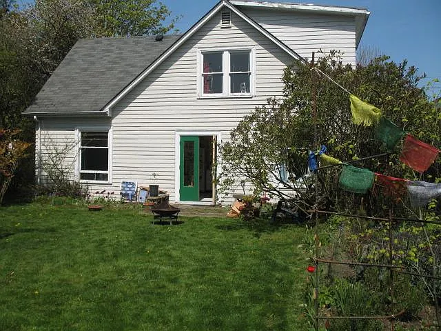 717 N 86th St #1 — Photo 15