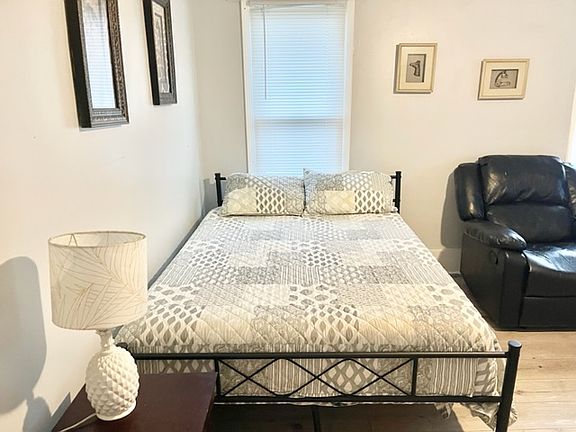 2nd image of 507 S Georgia St APT 8