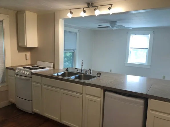 53 Bosworth St #2, Old Town, ME 04468