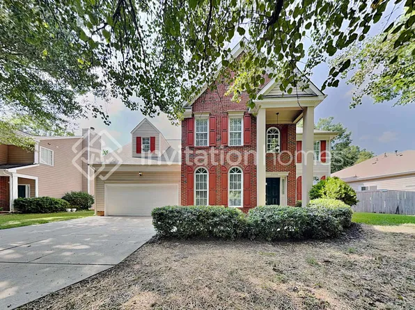 11306 Hunters Landing Dr, Charlotte, NC 28273