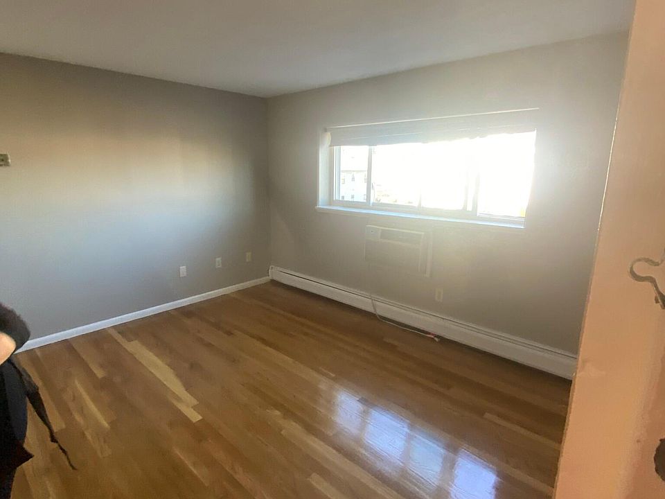 1st image of 30-36 Marlboro St #3F