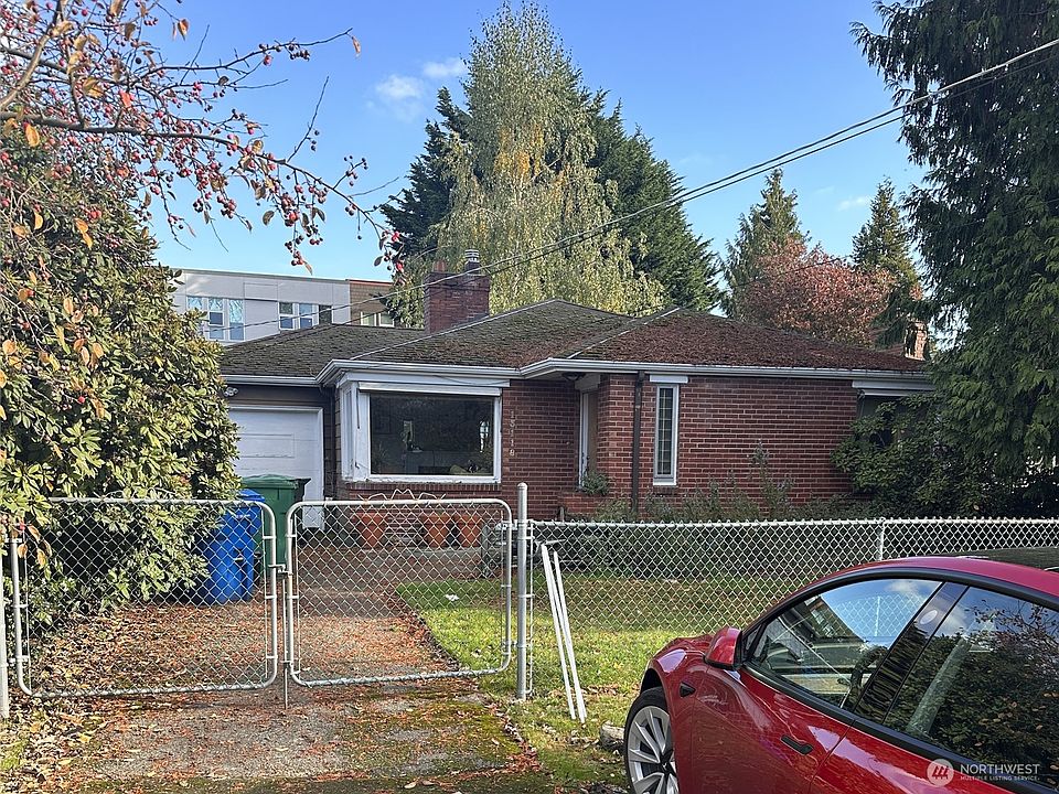 1st image of 13118 Palatine Avenue N