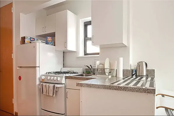 Rented by Living New York | media 13