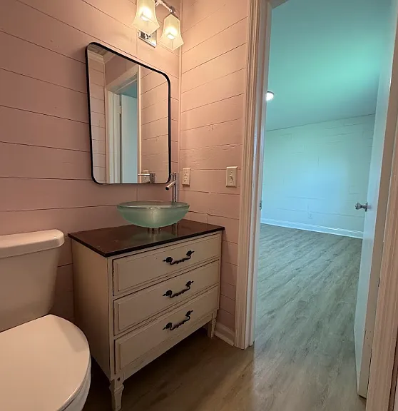 6815 Cooks Ave — Photo 14
