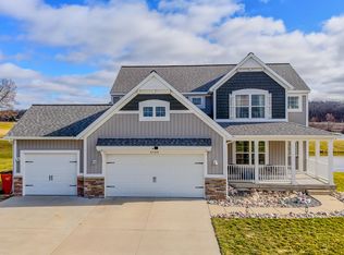 4145 Boulder View Dr NE, Belmont, MI 49306