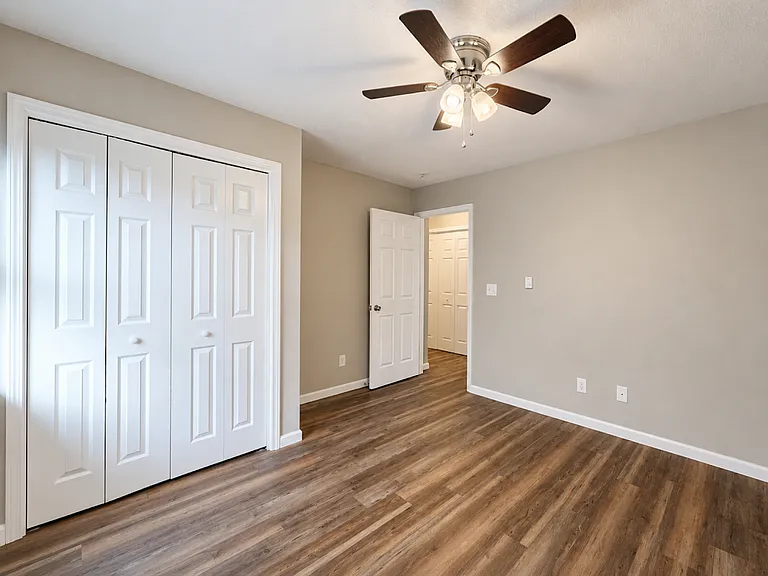 110 Felmet St #2A — Photo 16