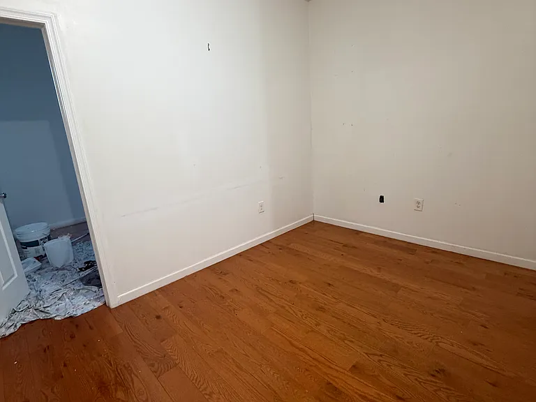 1210 Wallace St #2 — Photo 4