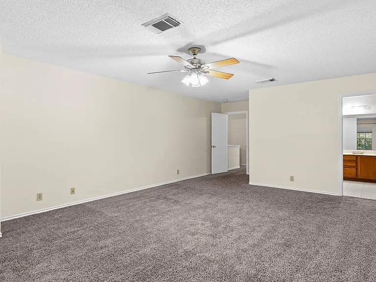 10515 Westfield Pl — Photo 11