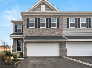 2 Gladstone Ct, Whippany, NJ 07981