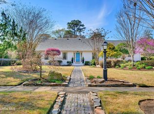 1802 Hawthorne Rd, Wilmington, NC 28403