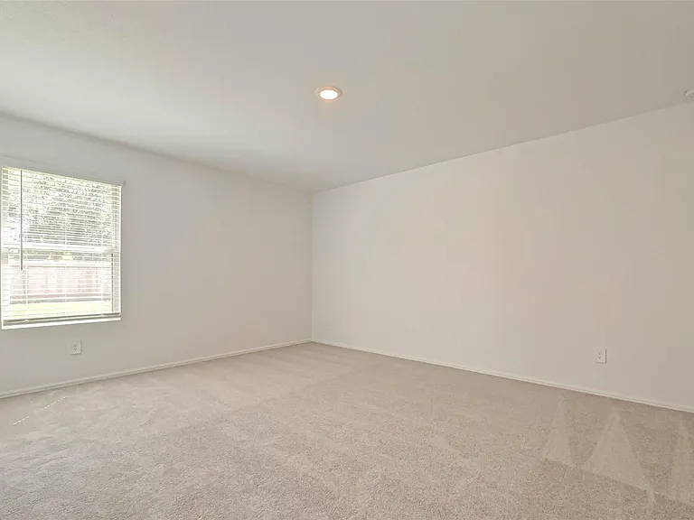 22310 Mountain Pine Dr — Photo 10