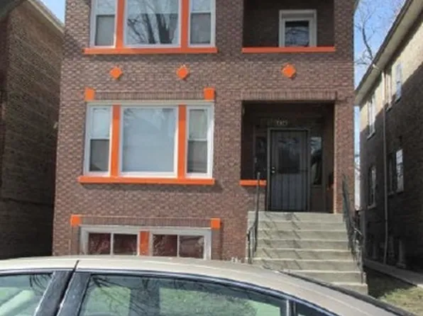 6834 S Talman Ave, Chicago, IL 60629