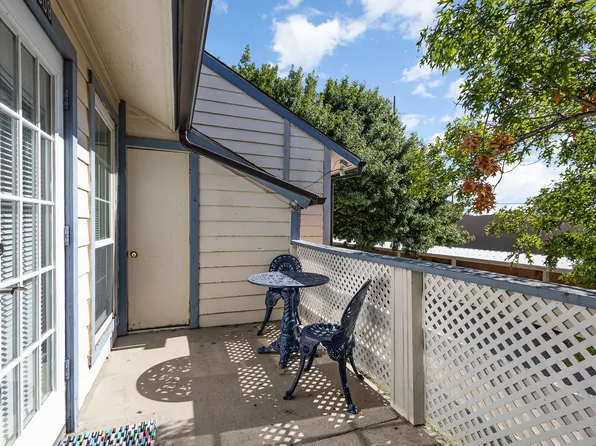 1603 Marsh Ln APT 309, Carrollton, TX 75006