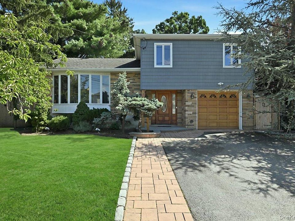 1st image of 2484 Kayron Lane