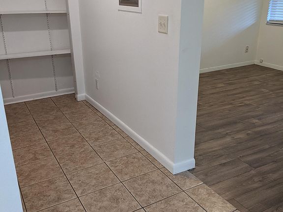 5th image of 722 SE 5th St #722