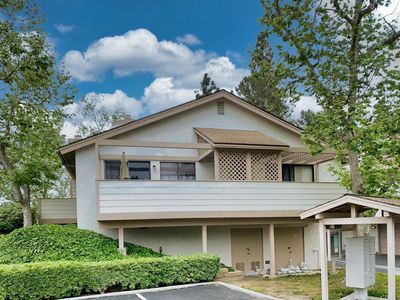 4581 Chateau Dr, San Diego, CA, 92117