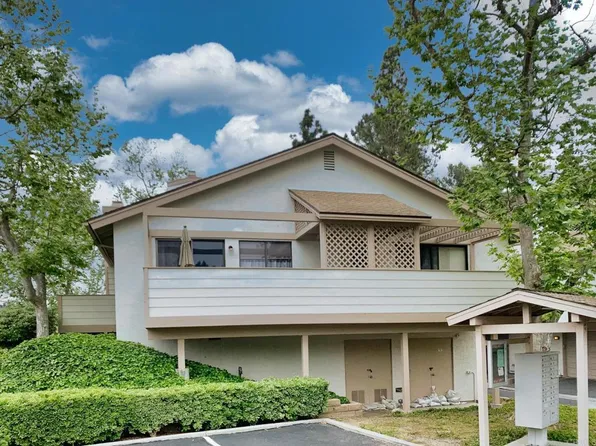 4581 Chateau Dr, San Diego, CA 92117