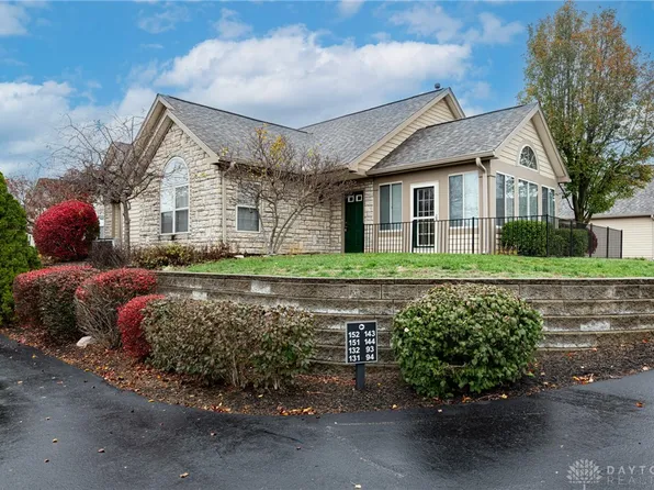 131 Villa Pointe Dr, Springboro, OH 45066