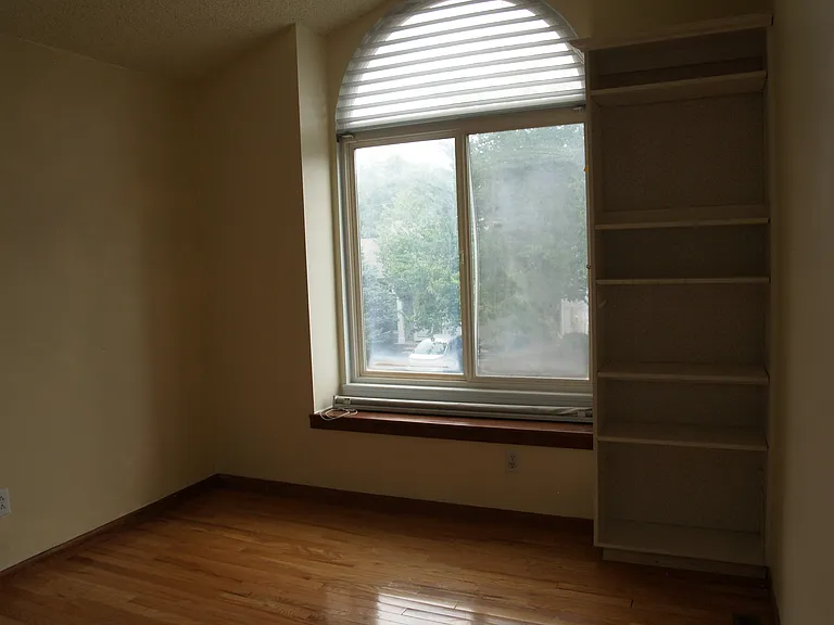 2419 S Gray Dr — Photo 26
