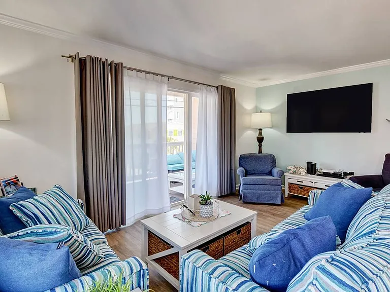 1609 Carolina Beach Ave N #2G — Photo 7