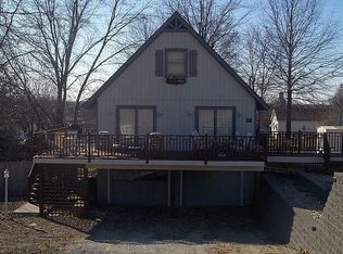 223 S Breidecker St, Columbia, IL