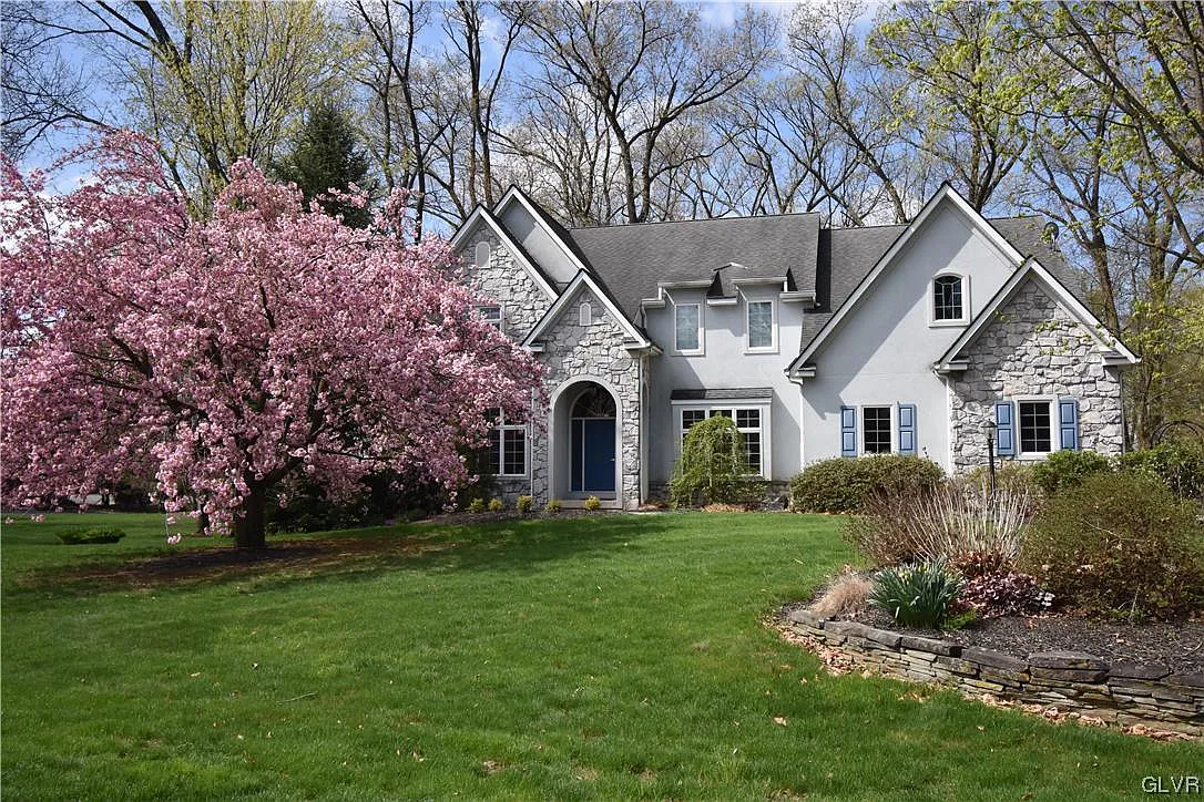 4477 Sarah Marie Ct photo 1