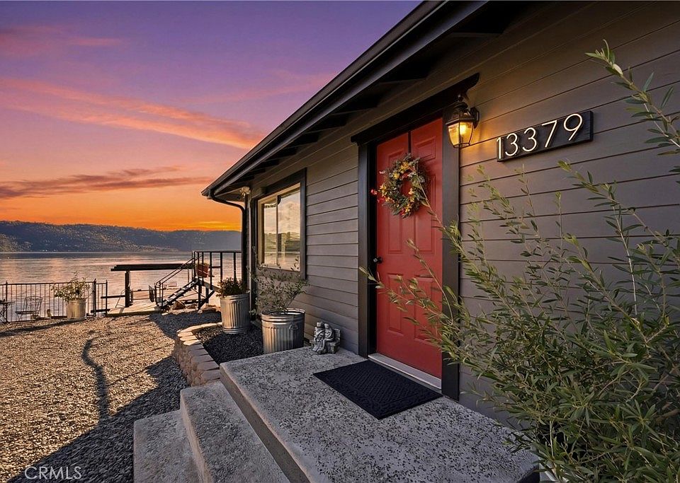 1st image of 13379 Lakeshore Dr