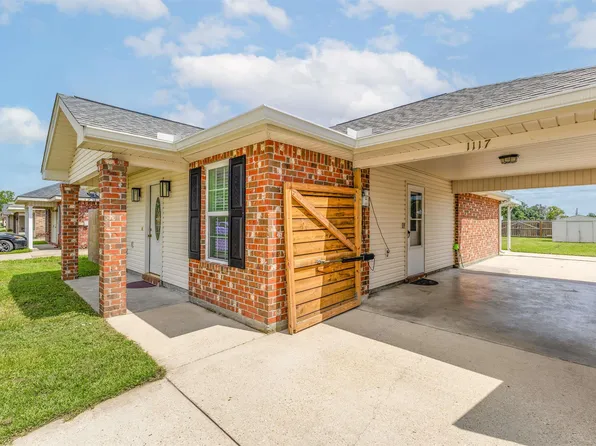 1117 Acadian Dr, Houma, LA 70363