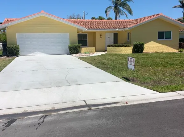 115 15th St, Belleair Beach, FL 33786