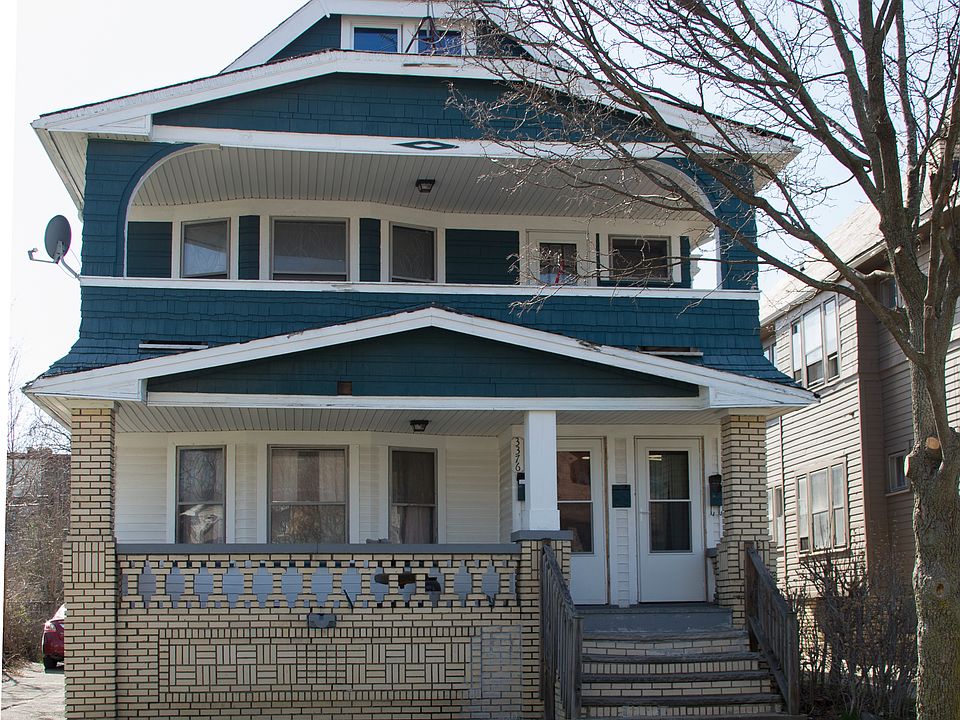 1st image of 3376 E 142nd St