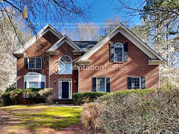 49 Shoreline Dr