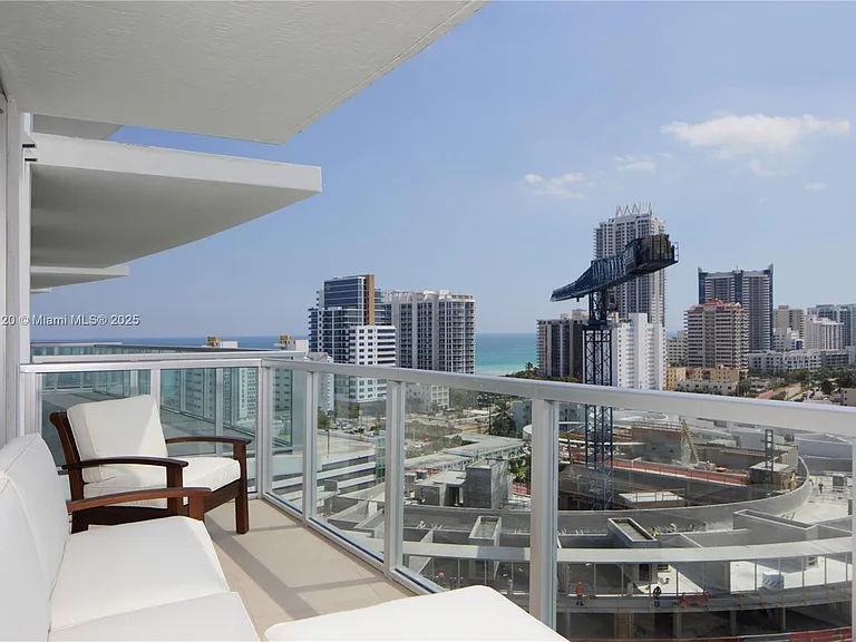 6700 Indian Creek Dr #Penthouse 5 — Photo 6