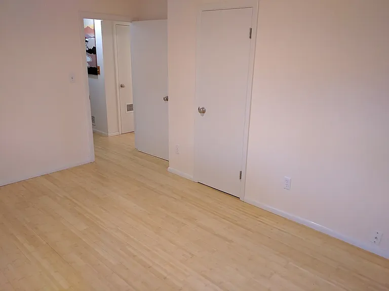 4025 Evans Dr — Photo 14