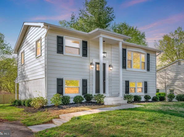 13909 Gum Ln, Woodbridge, VA 22193